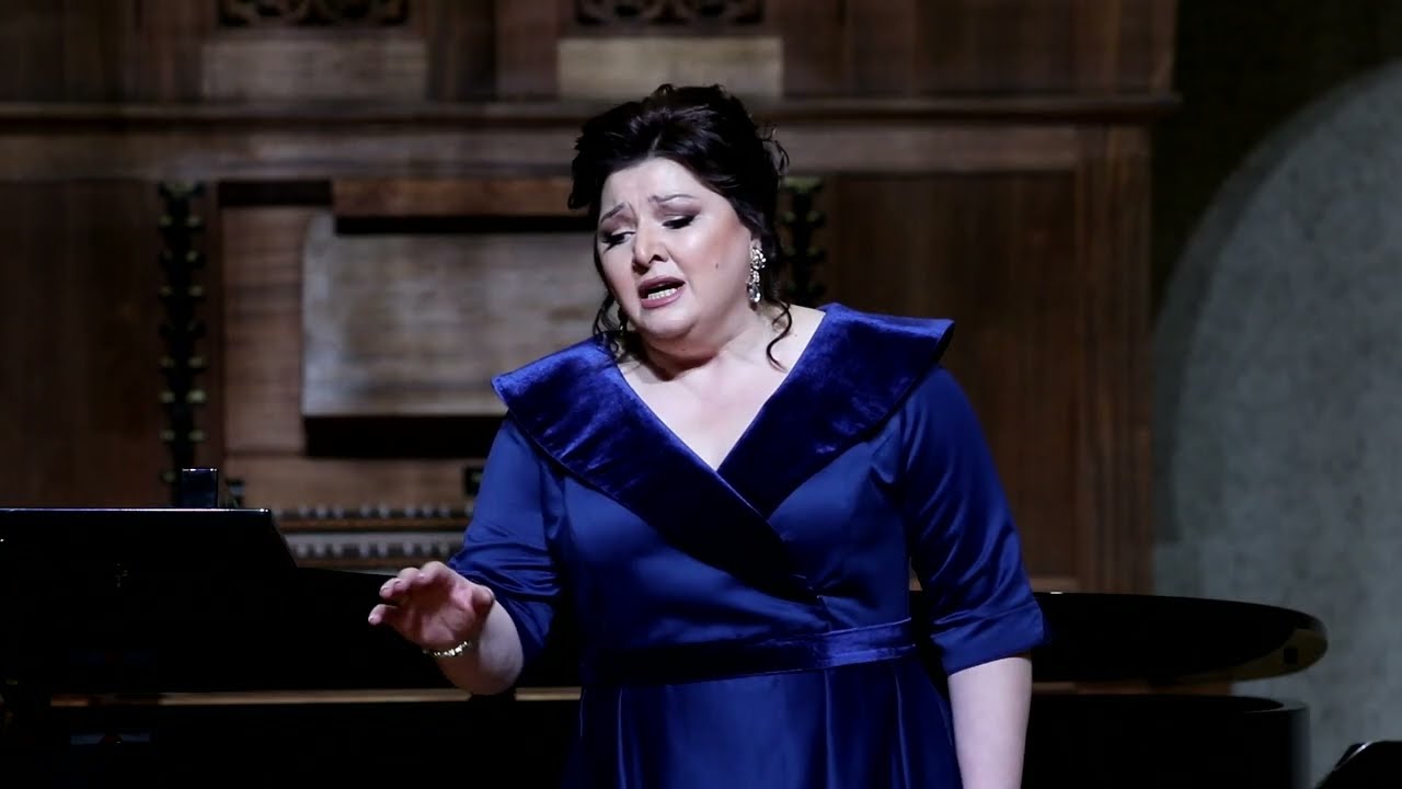 Luzzi Ave Maria - Kristine Sahakyan
