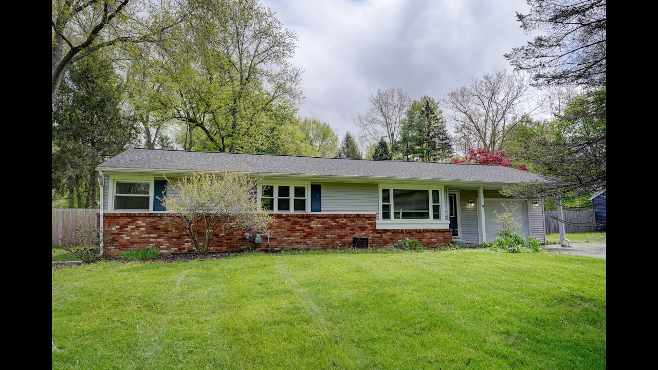 14 Benedict Road, Pittsford NY