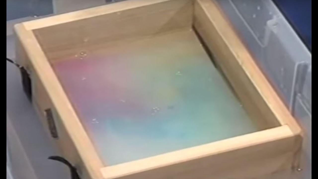 How To Make Paper: Adding Color in the Deckle