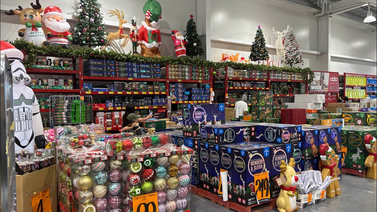 Полное руководство по рождественскому декору Bunnings 2025