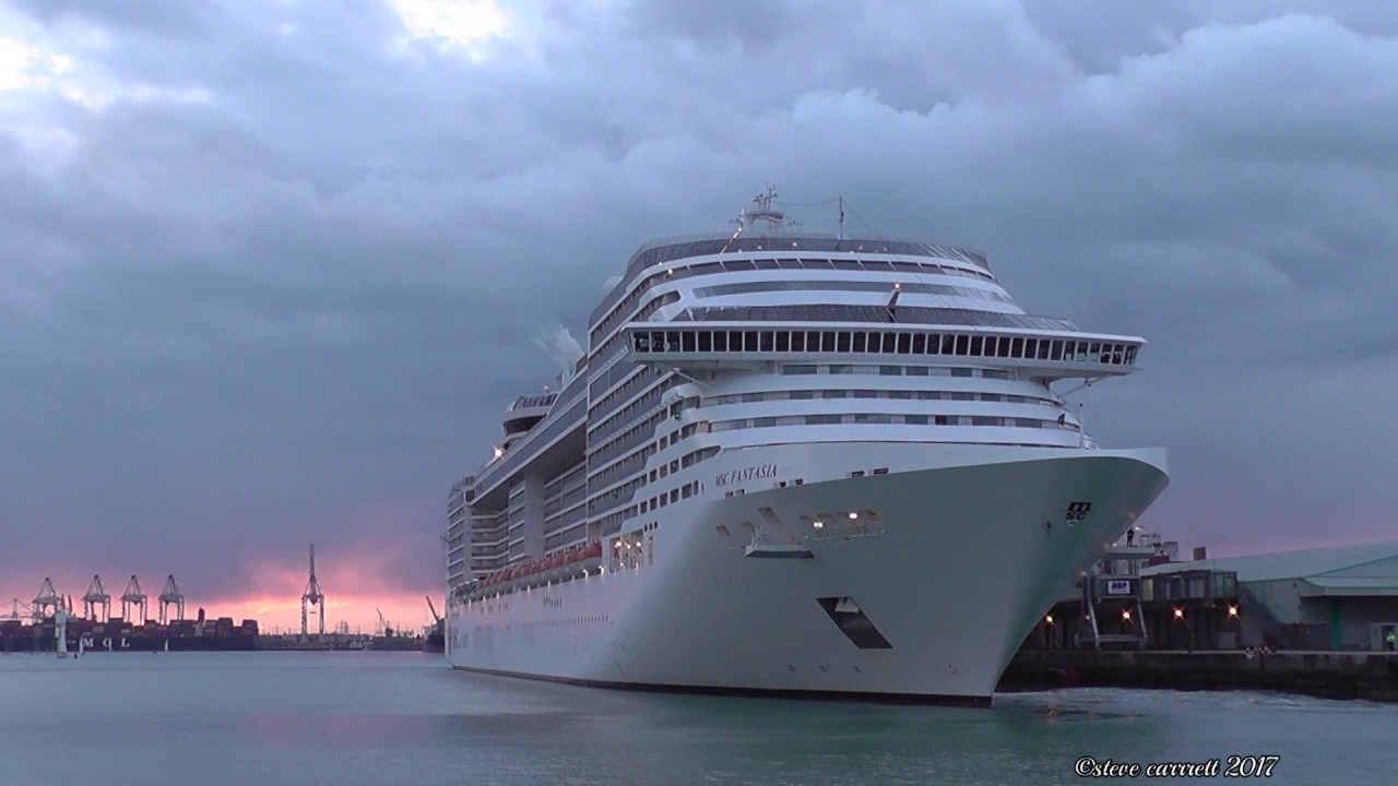 P&O Ventura & MSC Fantasia both set sail from Southampton 26/4/17