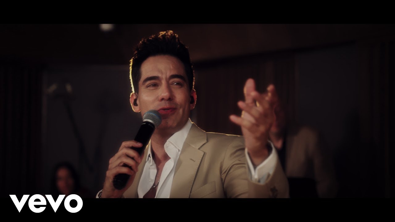 Ricardo Caballero - Hey