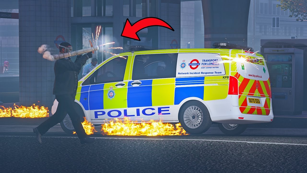 FIREWORKS SHOT AT #LONDON TUBE STATION! (GTA 5 LSPDFR Mod)