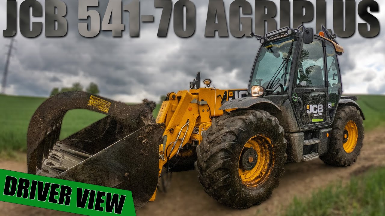 JCB 541-70 AgriPlus - Working with manure | GoPro/driver view
