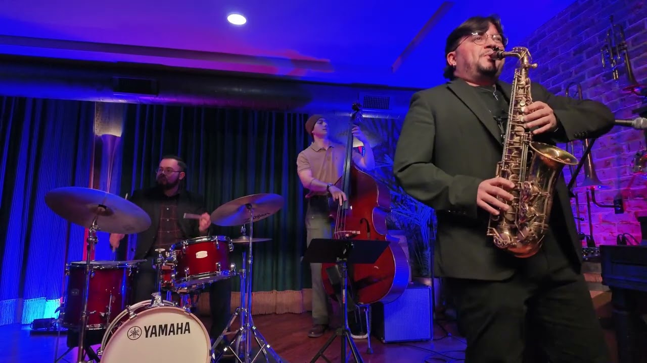 Autumn Leaves - Frank Chapa Trio Brass Peacock