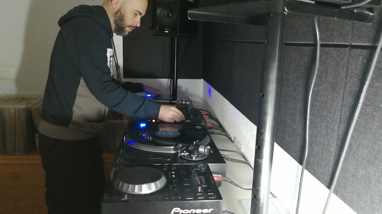 MarioDj. Tributo a Discoteca Pirámide. (Cabanes-Castellón) 