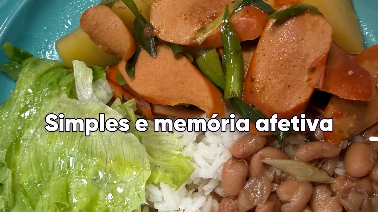 Preparando comida simples com mem&oacute;ria afetiva: salsicha com batatas 