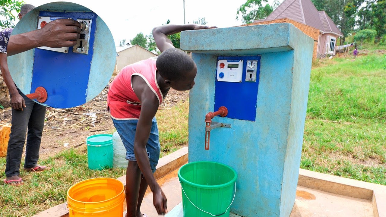 TAZAMA MAAJABU YA TEKNOLOJIA MPYA, WEKA SARAFU UPATE MAJI,MENEJA RUWASA AFUNGUKA