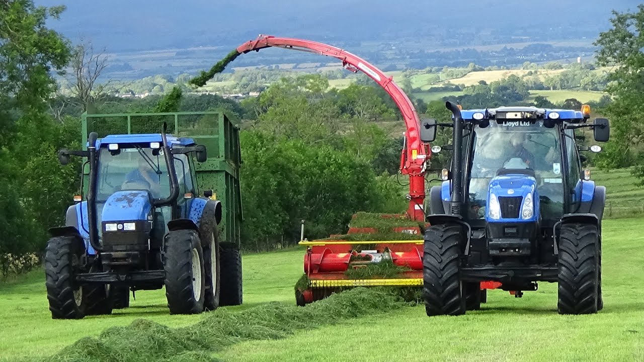 Trailed Silage with Pottinger Mex 6 & New Hollands