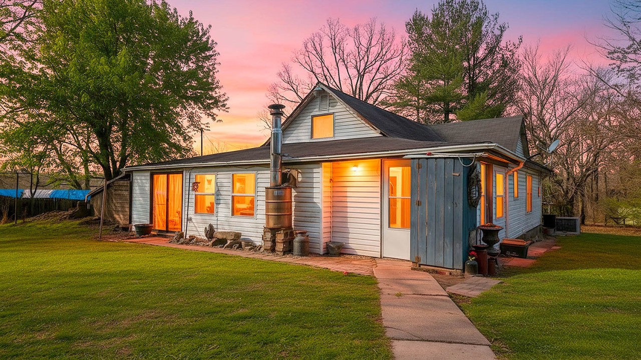 Ферма для семейного хозяйства в Озаркс | 509 Old Cane Bluff Road, Alton, Missouri