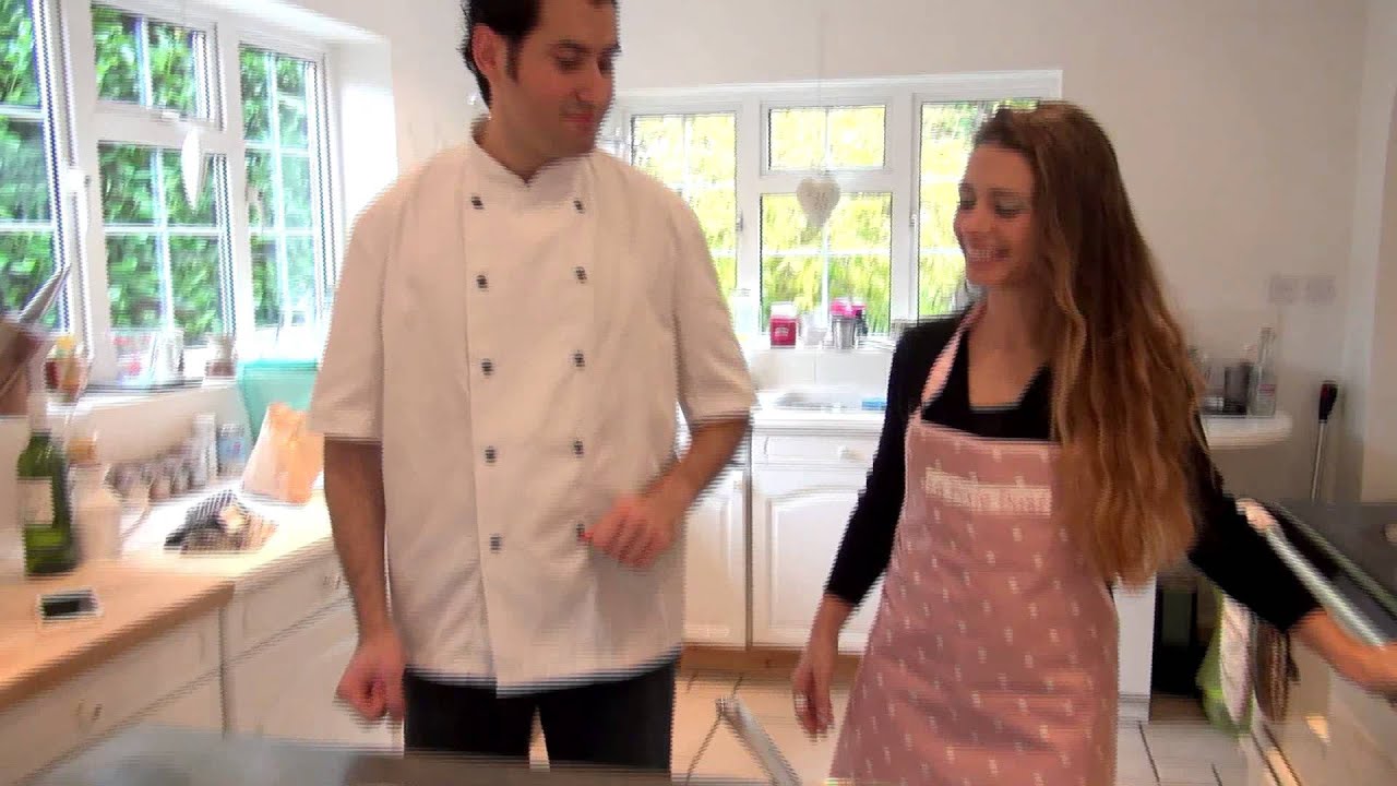 Pennette Gamberetti e Zucchine - Italian Pasta with Prawns and Zucchine