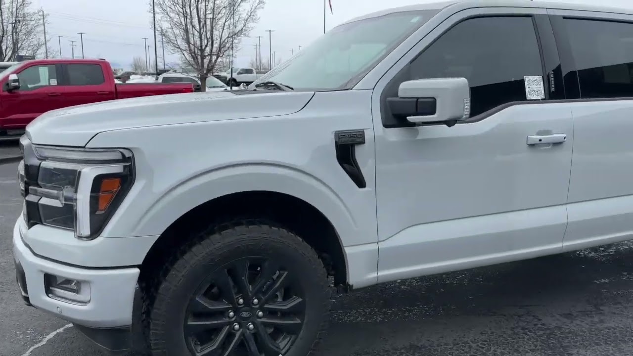 Used 2024 Ford F-150 Lariat Crew Cab