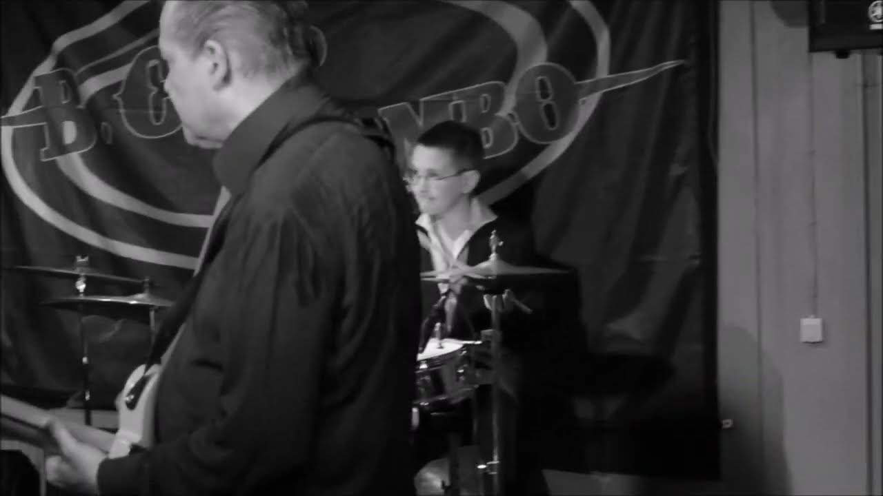 B. Cupp Combo Feat Vilho Vainio -  Tequila