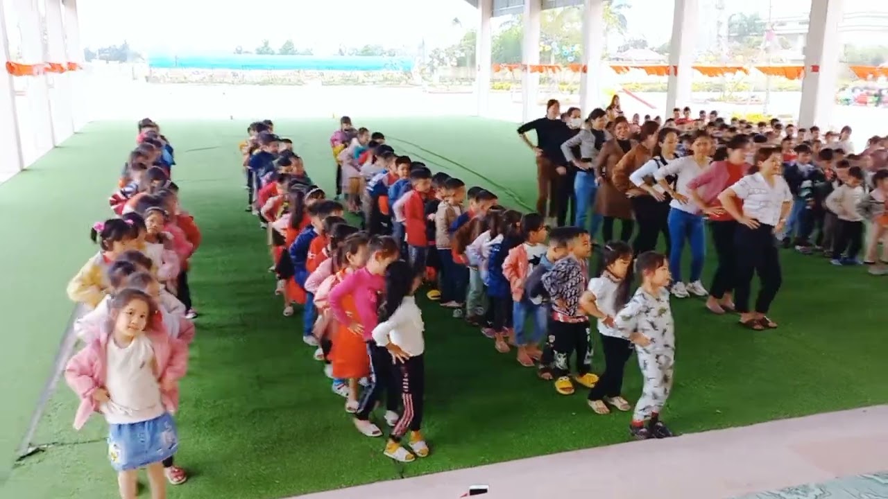 Khởi động cực vui với bài: Vỗ cái tay lên đi (Trường mn Tứ Cường)