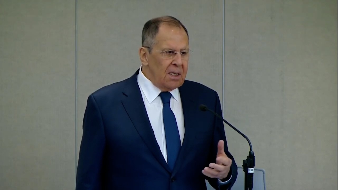 «Вы считаете меня добряком? Мне обидно!»: Лавров рассмешил Госдуму