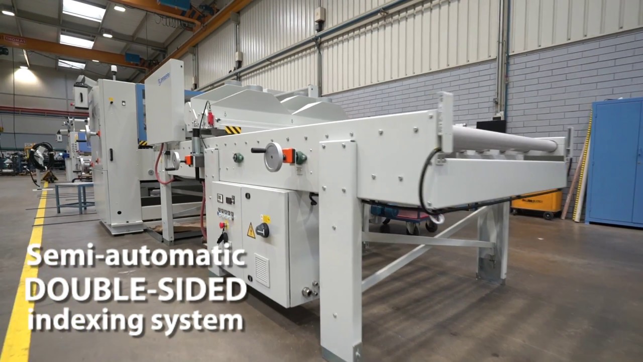 Door assembling line