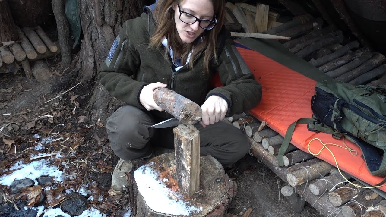 Why Batoning Is Great and Why Lanyards suck