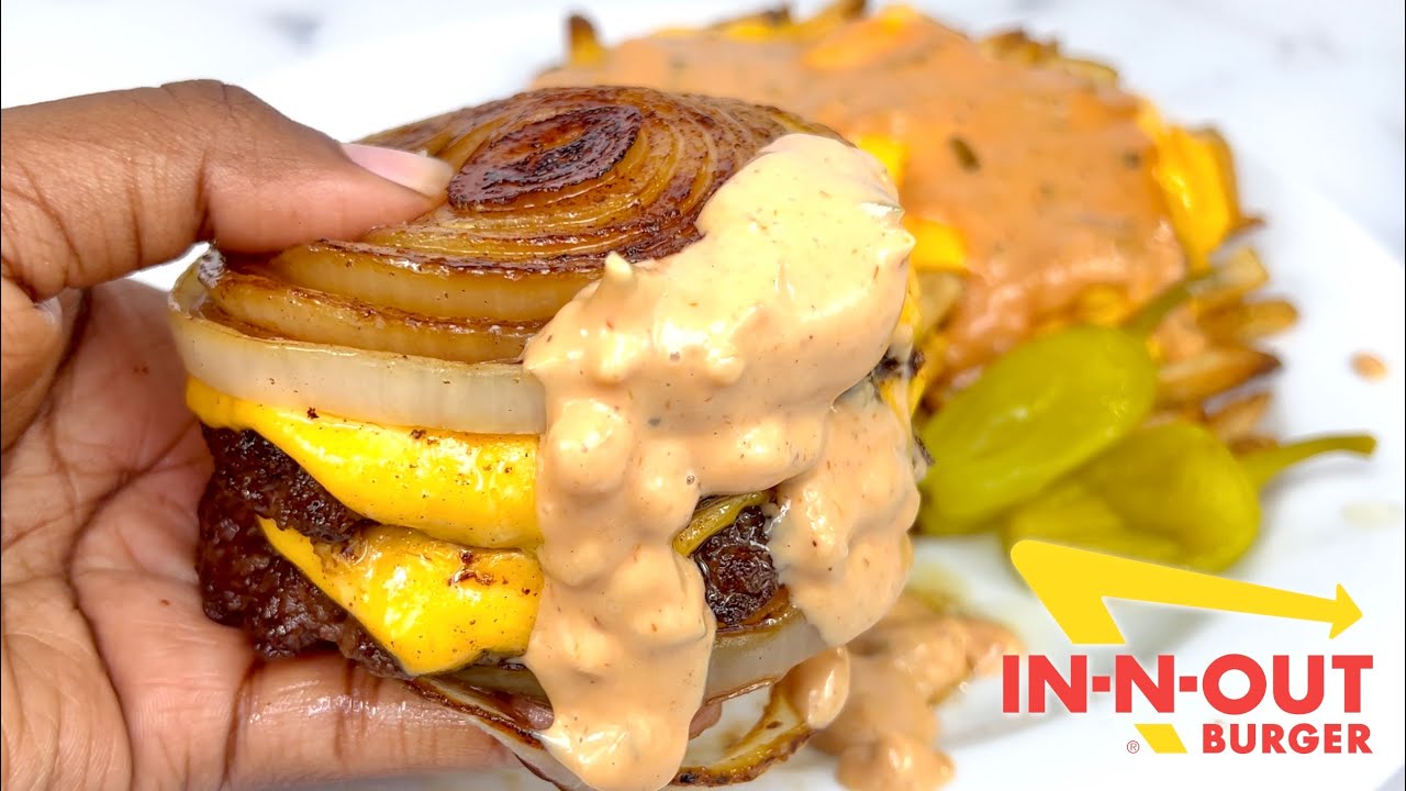 HOW TO MAKE THE VIRAL IN-N-OUT FLYING DUTCHMAN BURGER AT HOME!