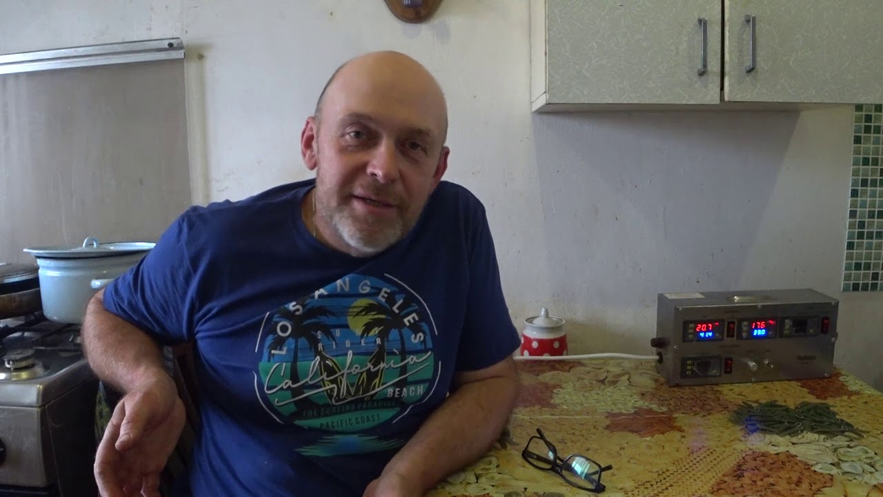 Варим сыр на сыроварне Maggio Pro . Наши маслобойки и сепаратор .