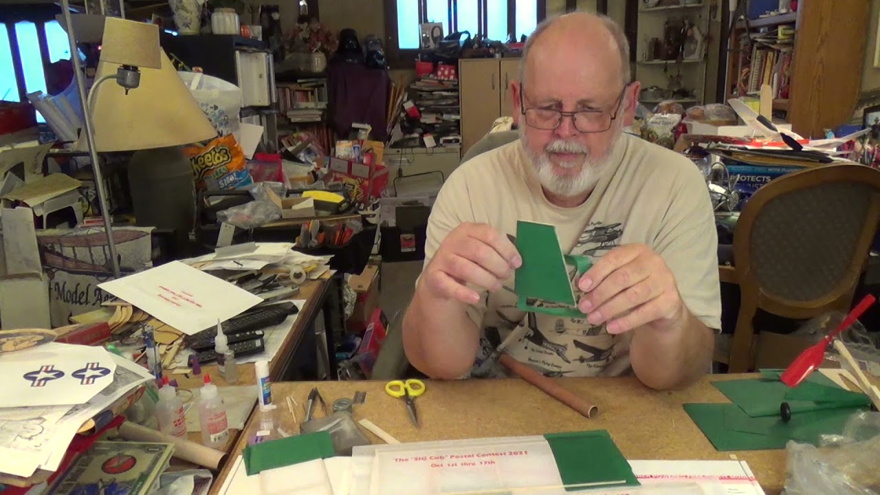 Building the SIG Cub model airplane