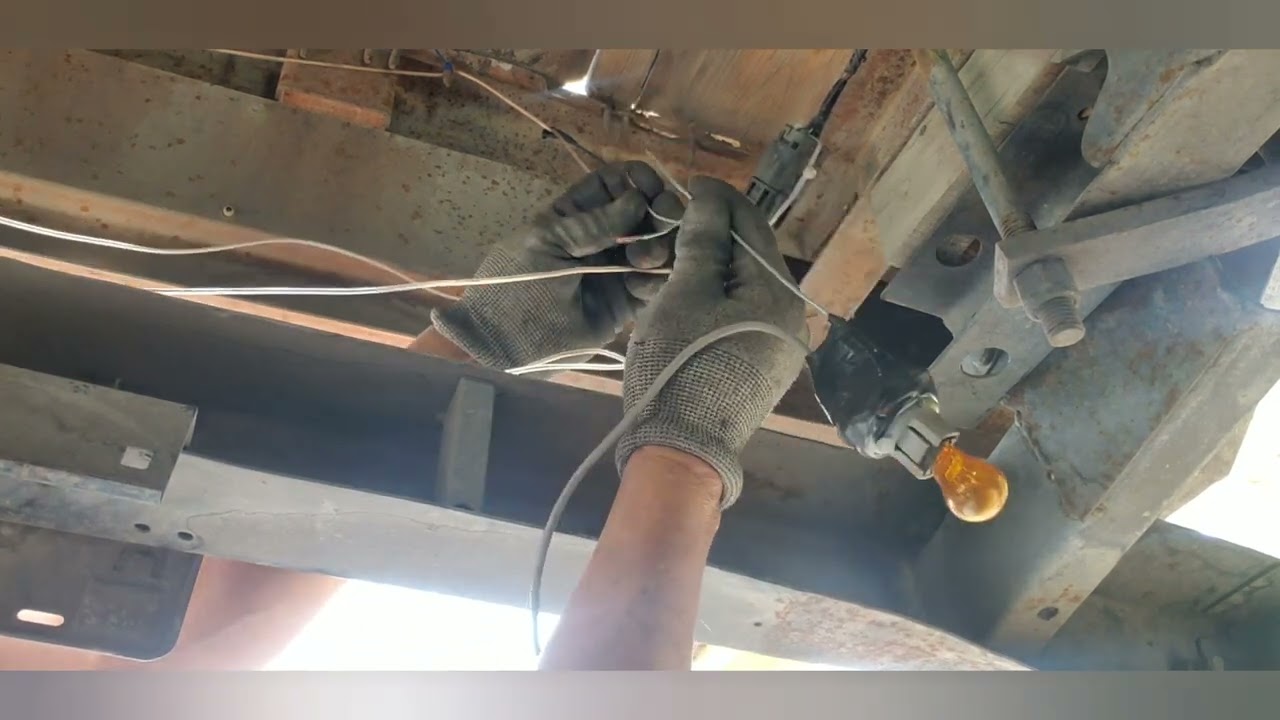 DE ESTA MANERA PUSE EL PLAFON PARA PICKUP Y ESTAQUITAS CON LUZ GEL