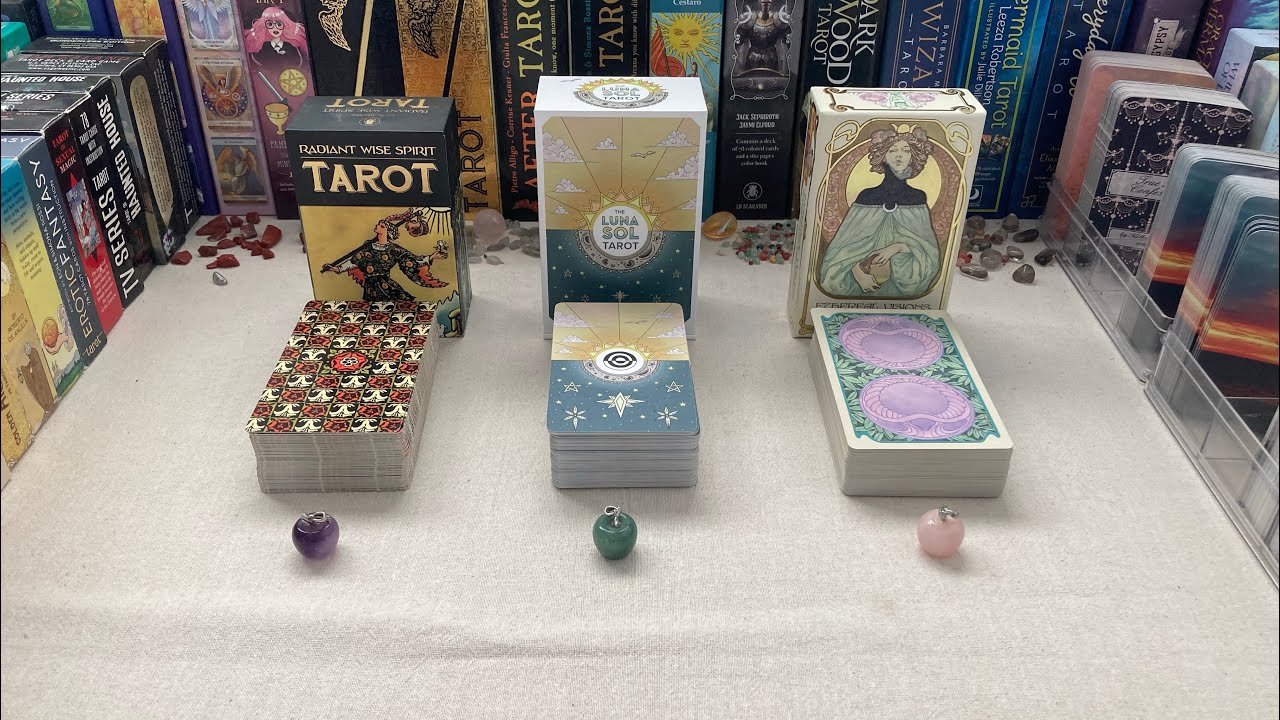 ไพ่อยากบอกอะไรเกี่ยวกับความรักของคุณ | Pick a Deck