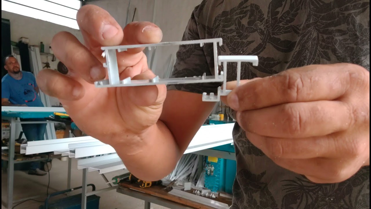 fabricação .passo a passo porta de giro Linha 30