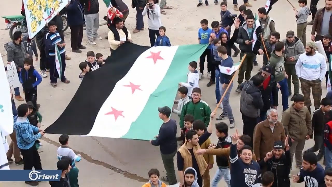 خروج مظاهرة لأهالي بنش شرق إدلب بنش تطالب بإسقاط النظام – سوريا