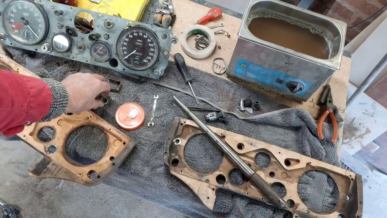 XK140 Dashboard swap