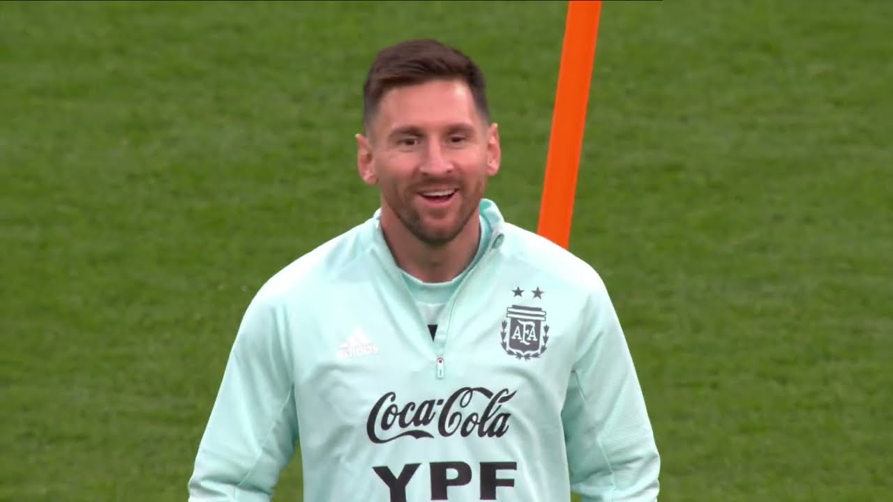The Argentina squad train before Finalissima! 🇦🇷