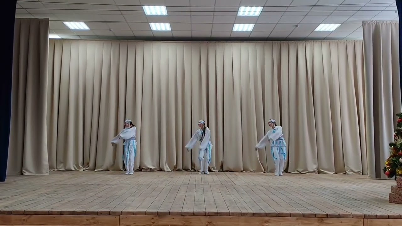 Образцовый ансамбль танца 
