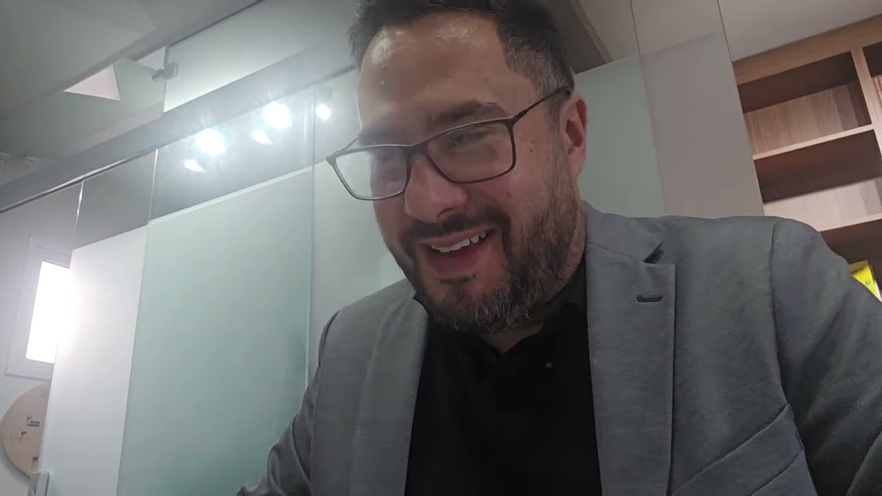 A maior referência em Direito imobiliário no Brasil é o Professor Julio Cesar Sanchez 