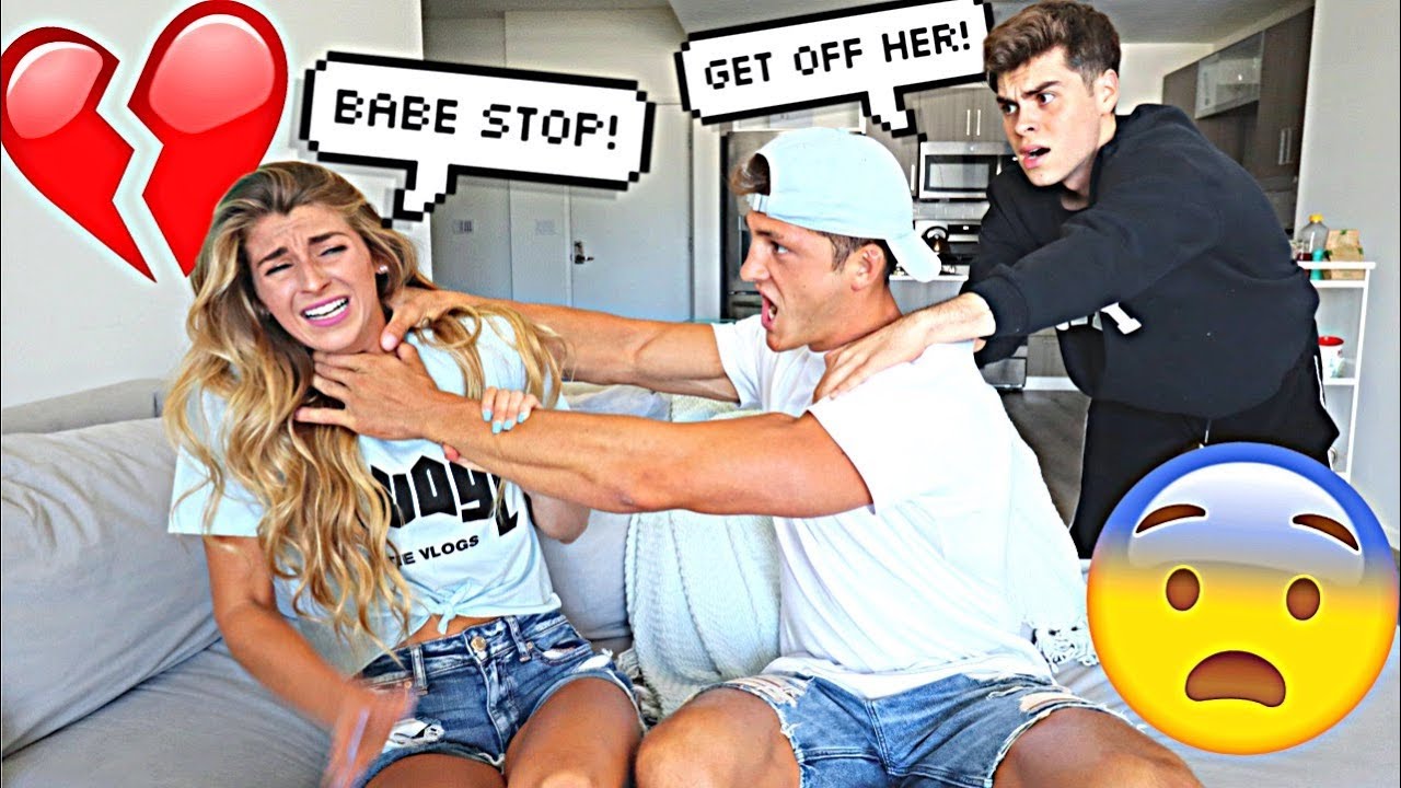 PRANK ON FRIENDS!!!!