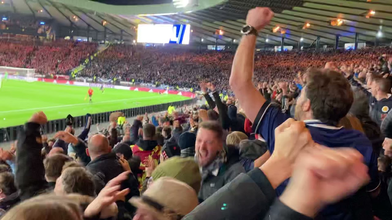 Che Adams Goal (FAN CAM) | Scotland 2-0 Denmark