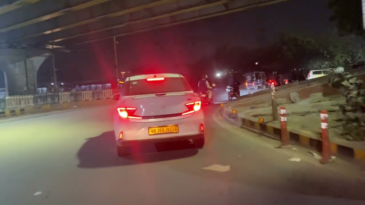 Burari Metro Station To Mukundpur Flyover Bridge 