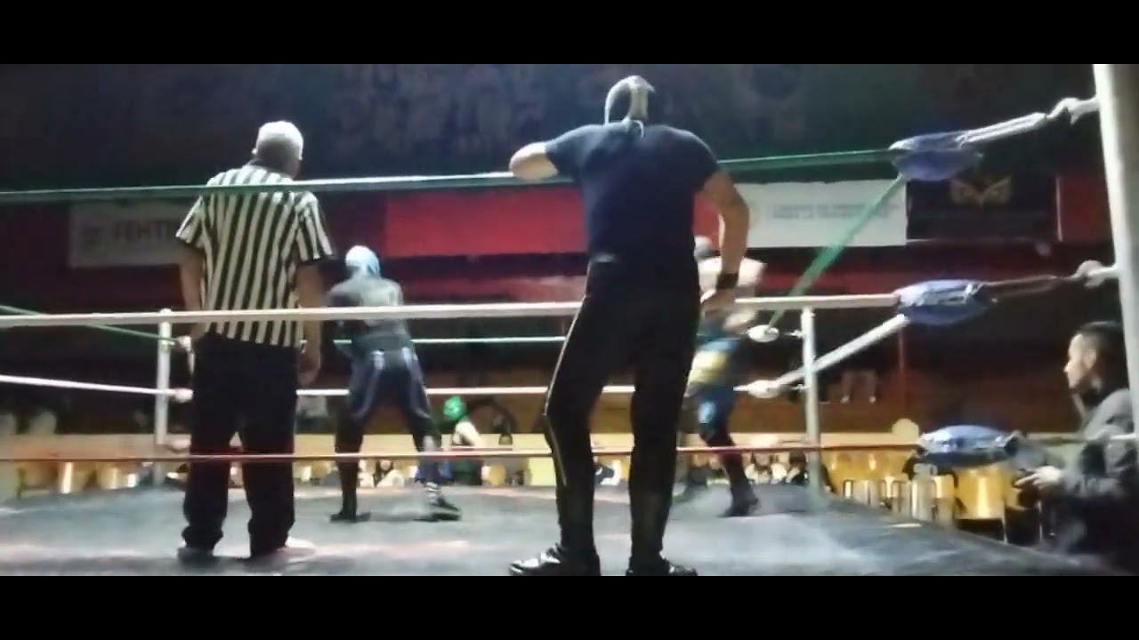Arena afición domingo 8 de marzo- lucha estelar- 3ra caída 
