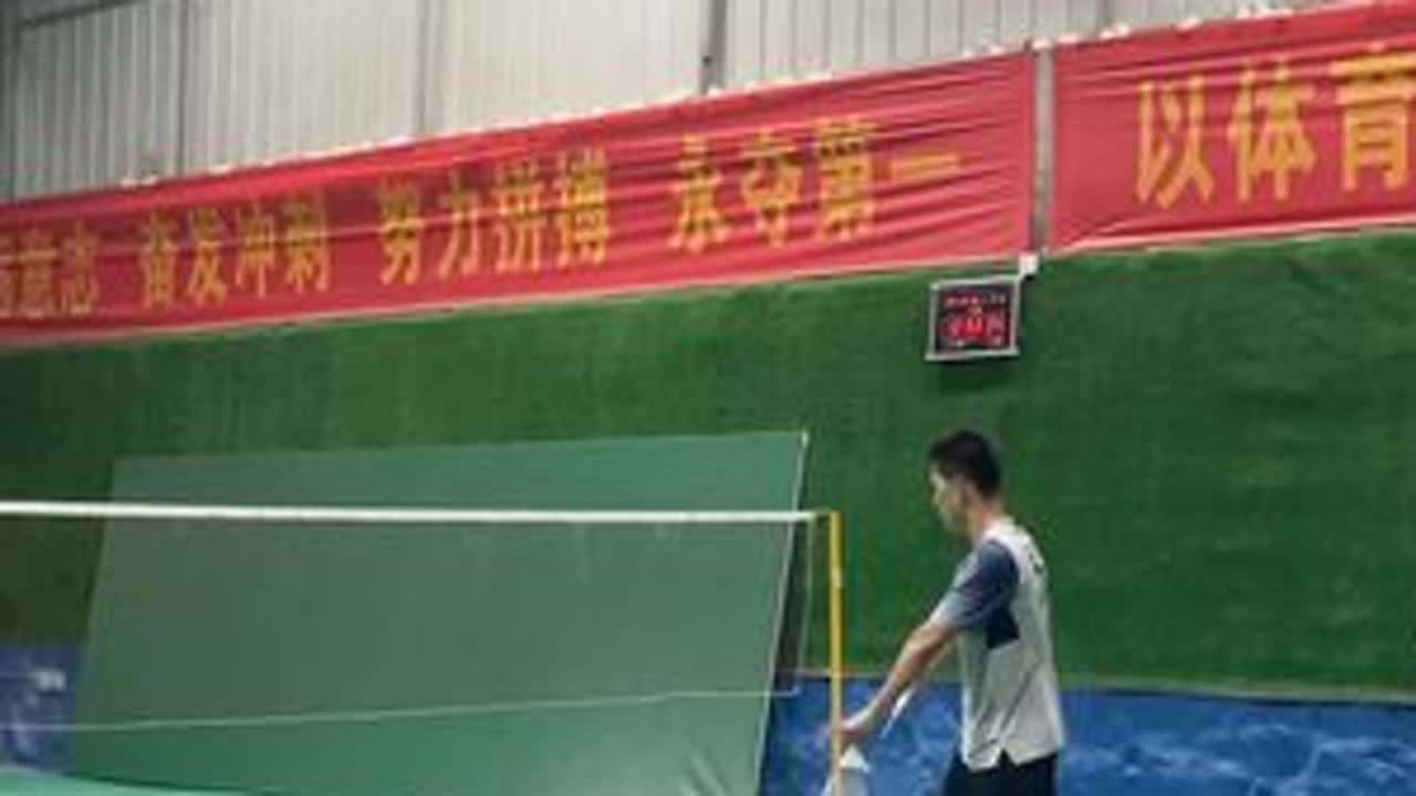 一眼加速#羽毛球 #羽毛球单打 #日常训练#邓冬雷