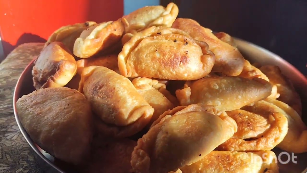 आज मेंने‌ गोजे बनाएं😊