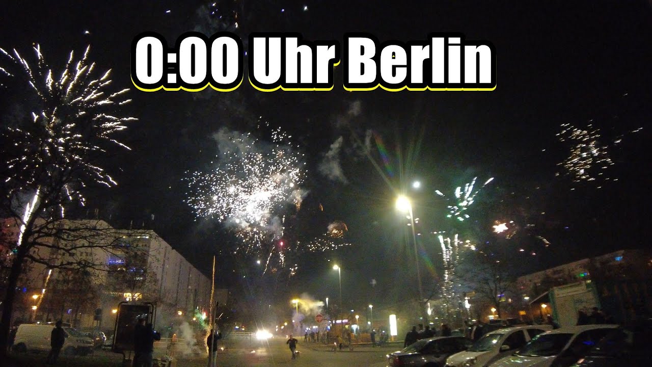 Silvester 2022/23 Berlin || ab 23:57 am Riz in Hohenschönhausen ||