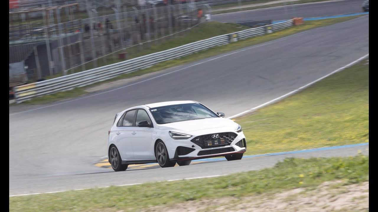 VUELTA R&Aacute;PIDA EN EL CIRCUITO FK1 NUEVO