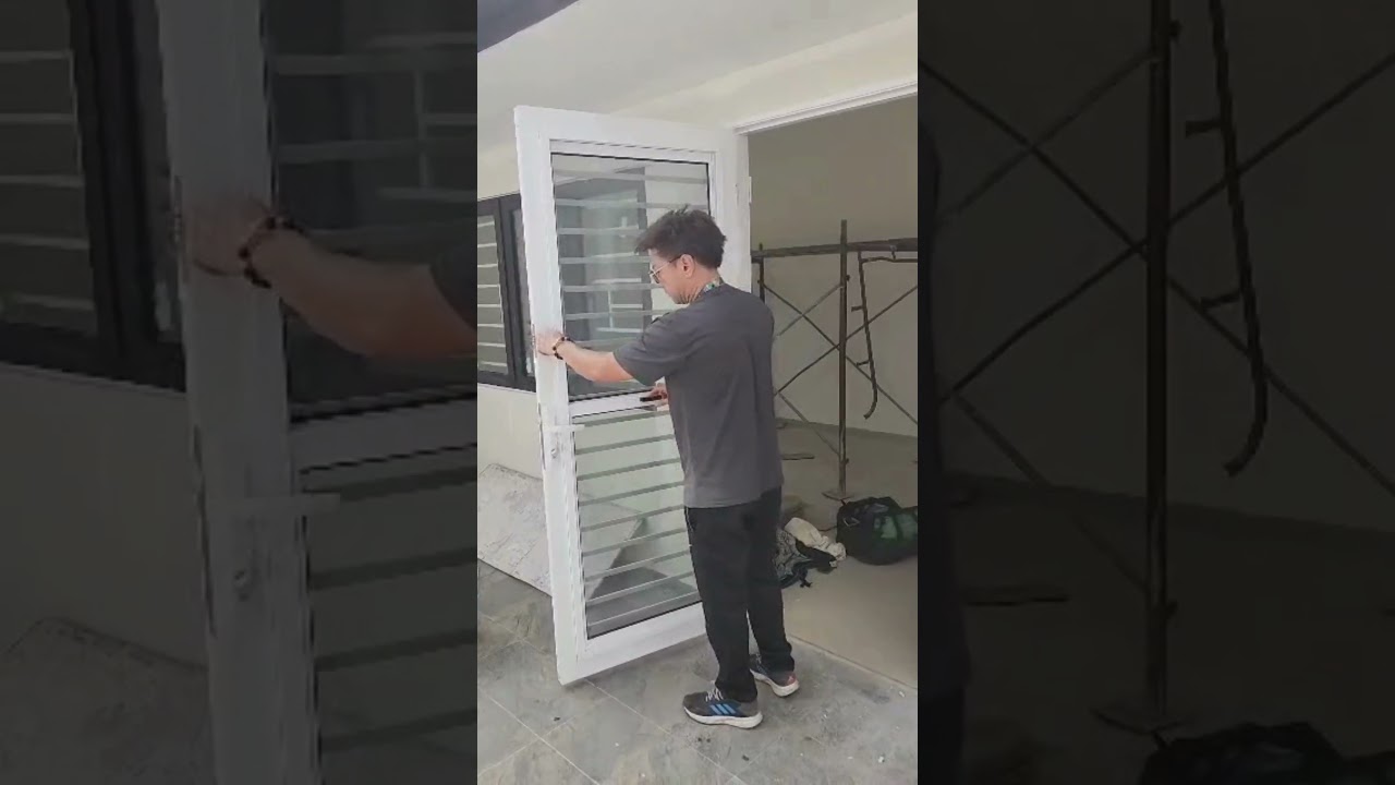 VENT SWING DOOR - GRILLE WITH MOSQUITO NET TYPE