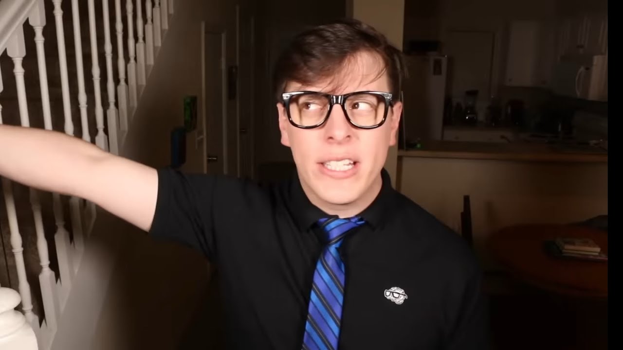 Sanders Sides clips I find funny and are my vocal stims!! 