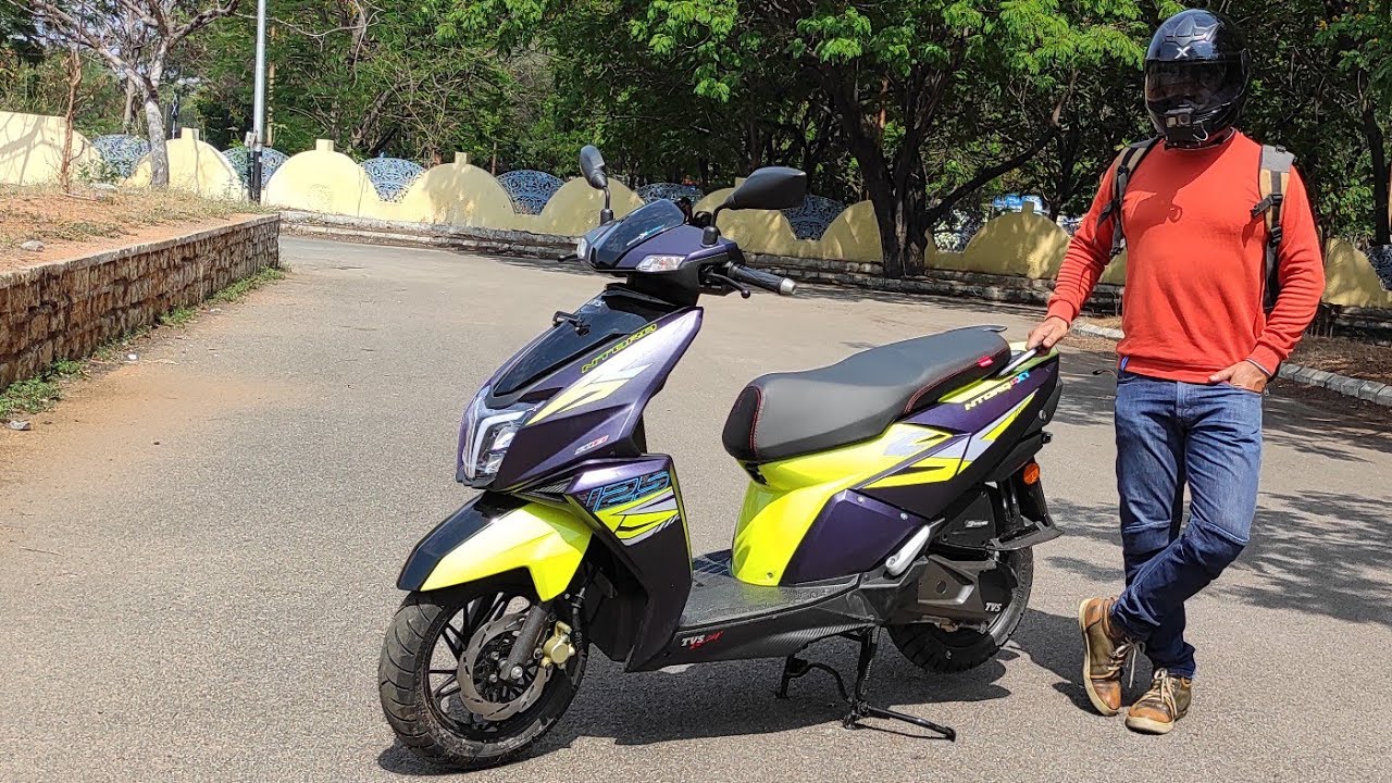 New TVS Ntorq125 XT Test Ride Review - Live Cricket Score Feature
