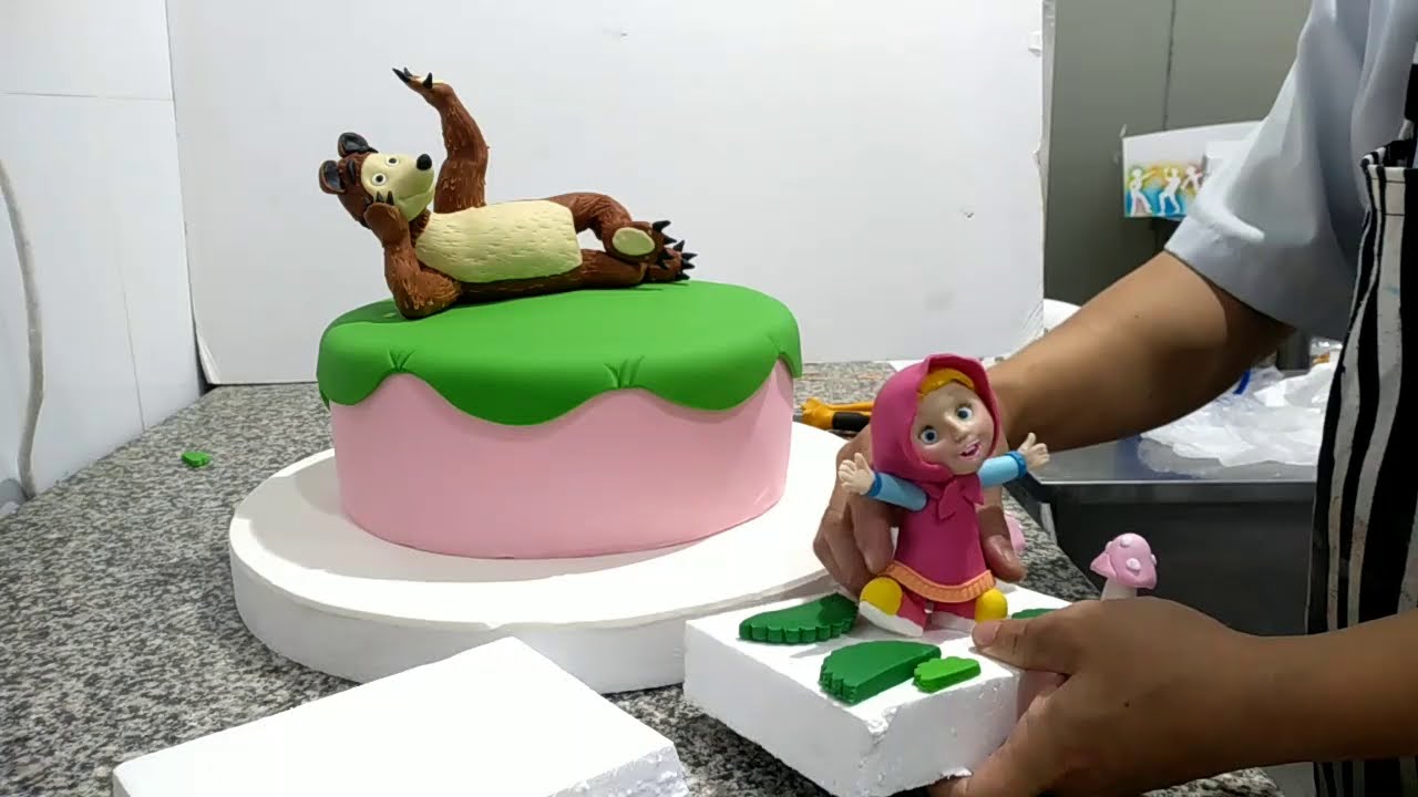 How to make Masha and the Bear 3D Edible characters, Birthday Cake Topper