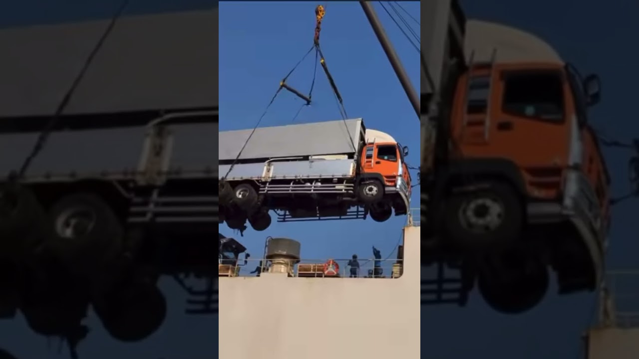 Cargo discharging goes wrong&bull; Whats the mistake? #Discharging  #Failed #viralvideo #viral #trending