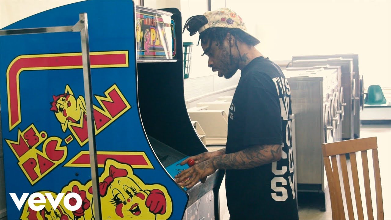 Valee & Harry Fraud - Dutty Laundry [Official Video]