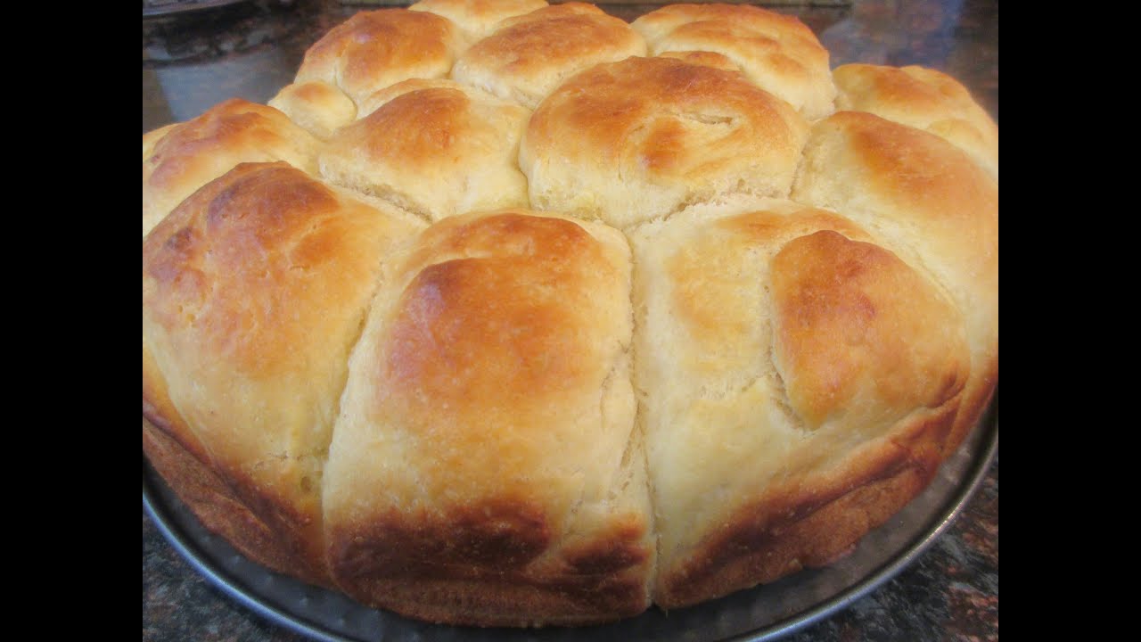 Easy Yeast Dinner Rolls ( No Kneading )