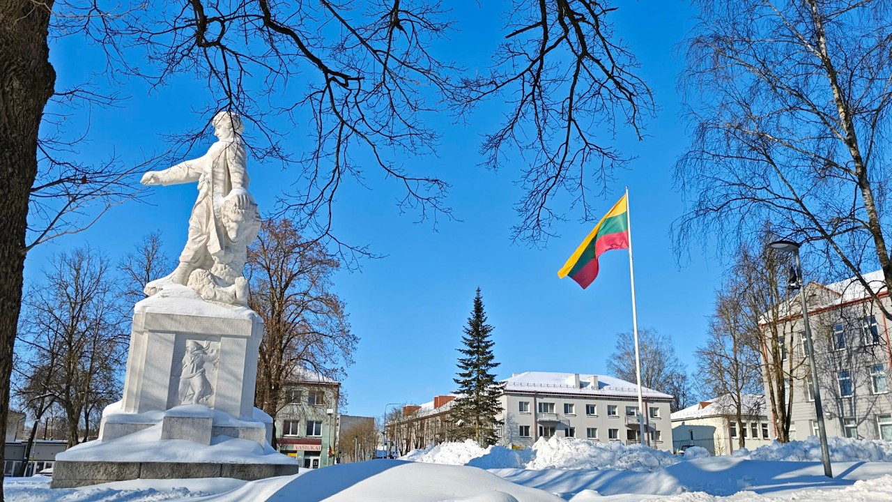 Iškilminga apdovanojimų ceremonija Raseiniuose – pagerbti kraštui nusipelnę žmonės