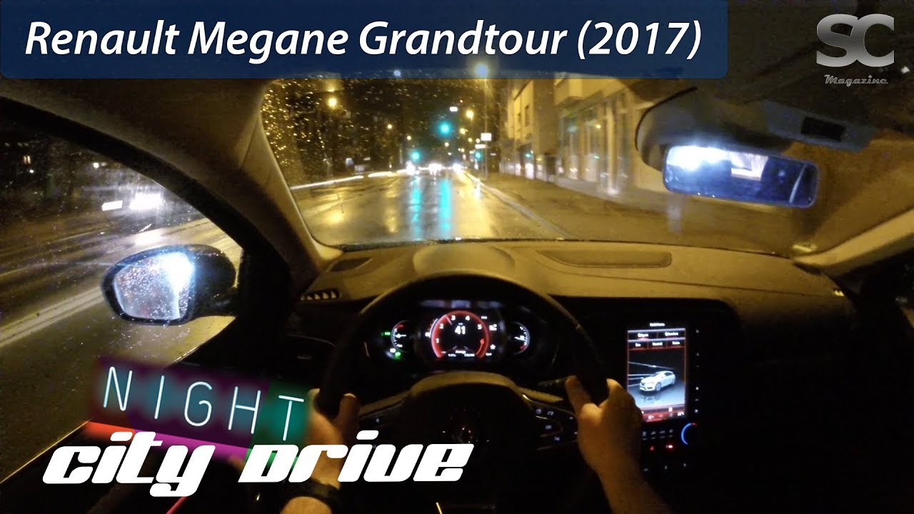 Renault Mégane Grandtour (2017) - POV City Drive at Night