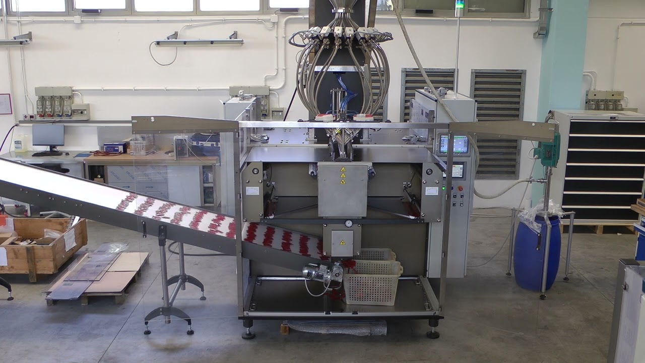 Ketchup sauce sachet filling machine with flowmeter doser.